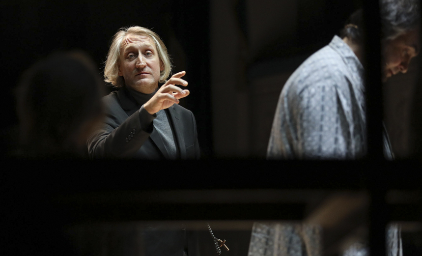 Ромео и Джульетта или милосердная земля