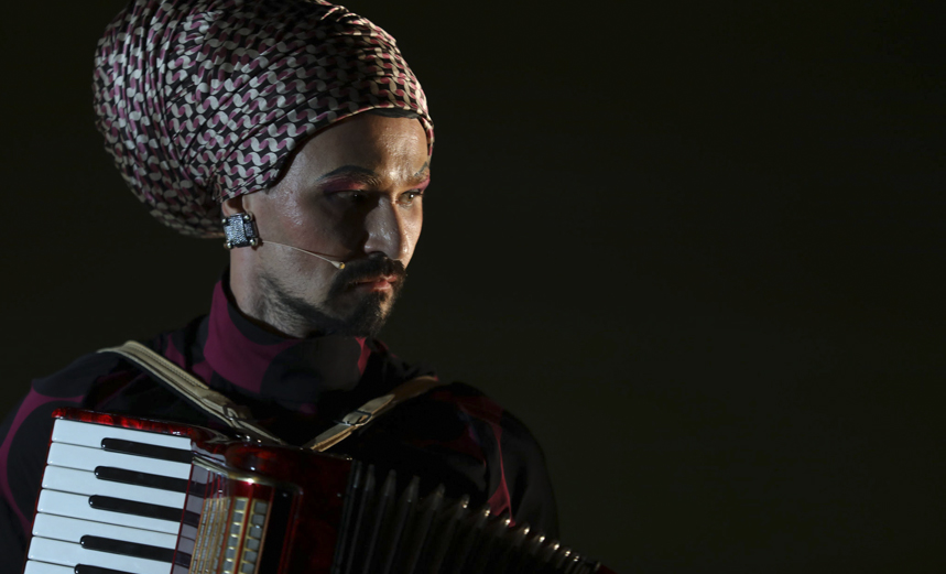 Жизнь впереди