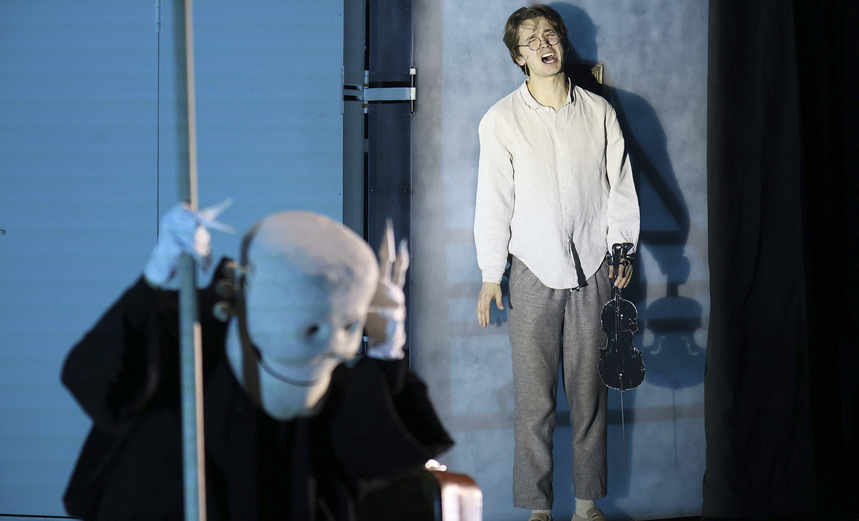 Черная скрипочка